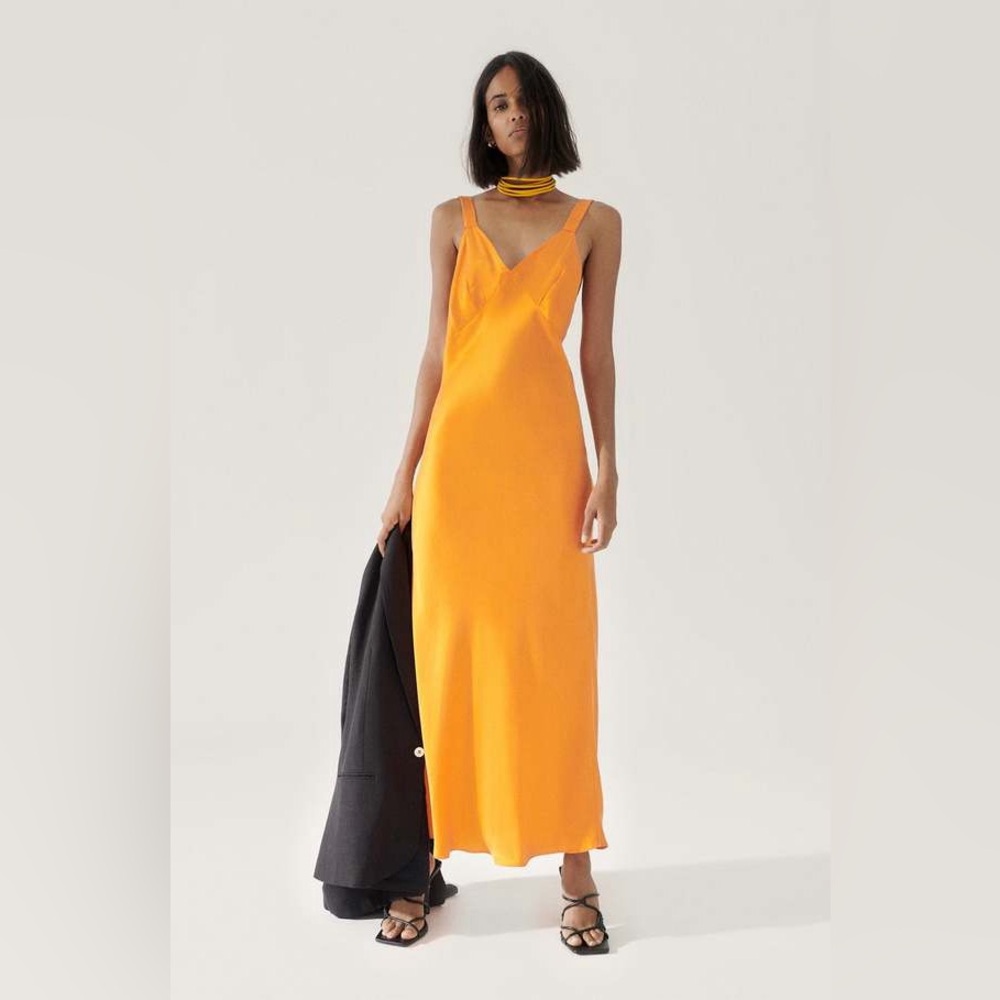 Silk Laundry, Deco Rushed Dress - Picture 9 of 11